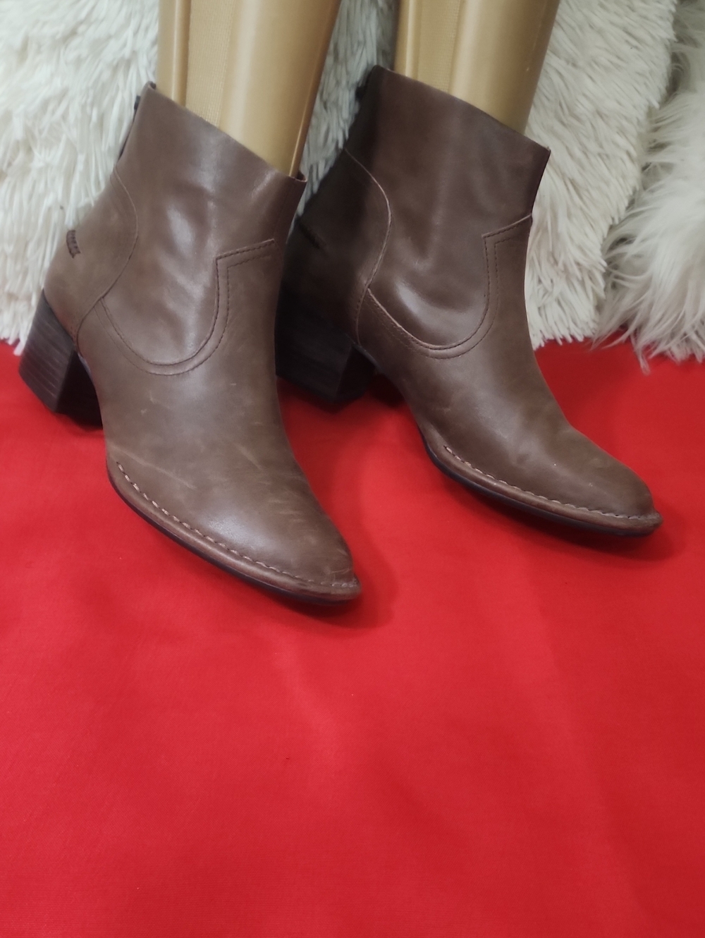 UGG Bandara Brown Leather Ankle Booties with Stacked Heel